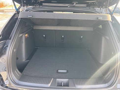 New 2026 Chevrolet Trax RS w/ Sunroof Package image 6