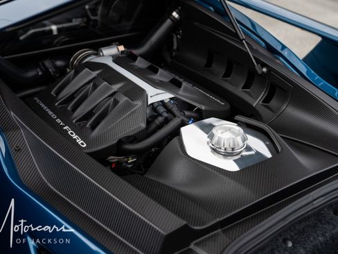 Used 2020 Ford GT image 16
