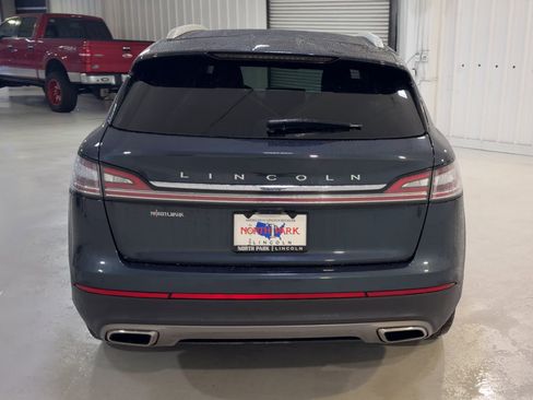 Used 2023 Lincoln Nautilus AWD w/ Premium Package image 8