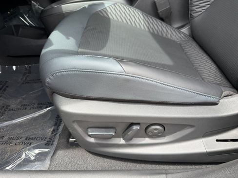 Used 2026 Nissan Leaf Platinum+ w/ Cargo Package (Platinum+) FWD image 33