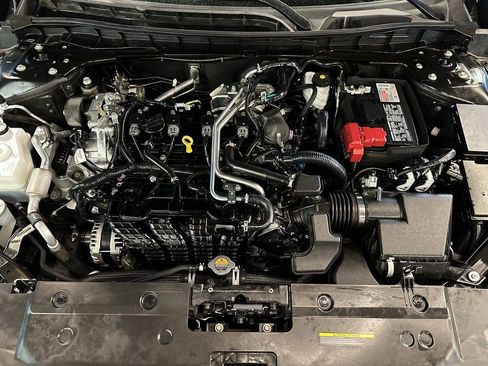 Used 2023 Nissan Altima 2.5 SV image 23