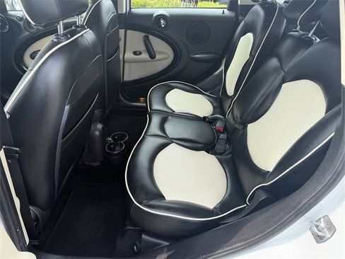 Used 2014 MINI Cooper Countryman image 20