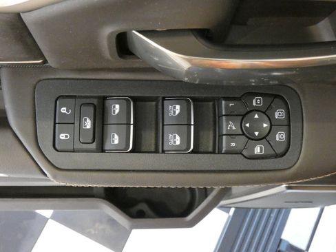 New 2026 RAM 2500 Limited image 28