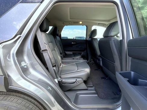 New 2026 Nissan Pathfinder SL AWD/4WD image 19