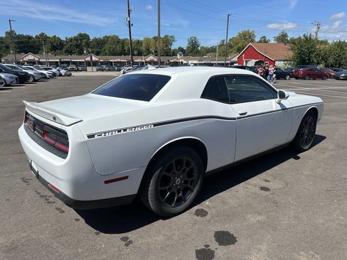 Used 2018 Dodge Challenger GT image 7