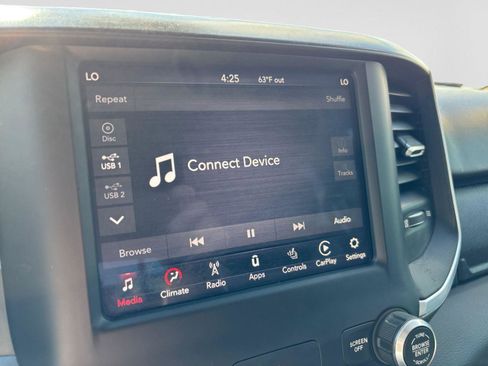 Used 2019 RAM 1500 Big Horn AWD/4WD image 17