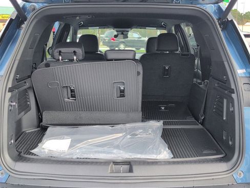 Certified 2026 Chevrolet Traverse LT w/ LPO, Floor Liner Package image 5
