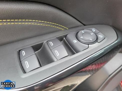 Used 2024 Chevrolet Trax LT w/ LT Convenience Package FWD image 15