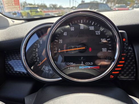 Used 2015 MINI Cooper S image 31