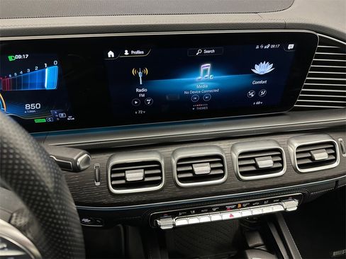 Used 2023 Mercedes-Benz GLE 53 AMG 4MATIC image 25