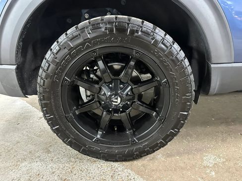 Used 2020 Ford Explorer ST w/ Premium Technology Package AWD/4WD image 13