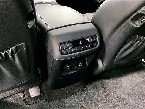 Used 2025 Hyundai Palisade Calligraphy image 31