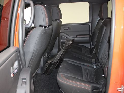 Used 2025 Nissan Frontier PRO-4X w/ Interior Protection Package AWD/4WD image 17