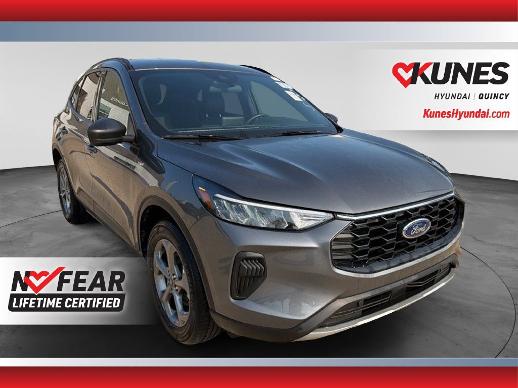 Used 2025 Ford Escape ST-Line AWD/4WD image 1