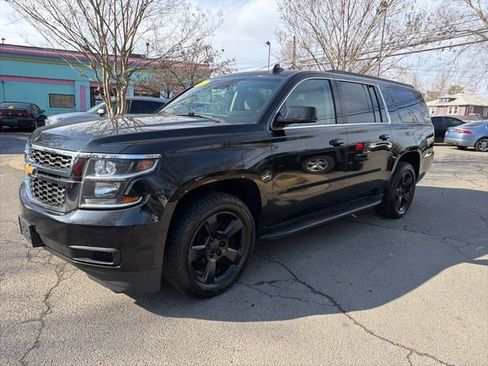 Used 2015 Chevrolet Suburban LT AWD/4WD image 2