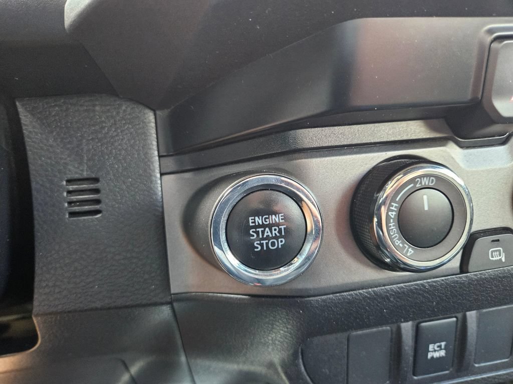 Used 2021 Toyota Tacoma 4x4 Double Cab image 33