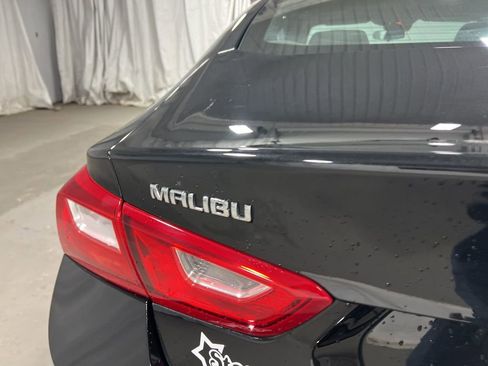 Used 2023 Chevrolet Malibu LT image 18