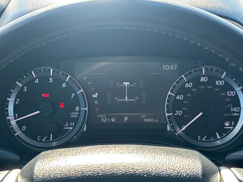 Used 2023 Toyota Highlander XLE image 19