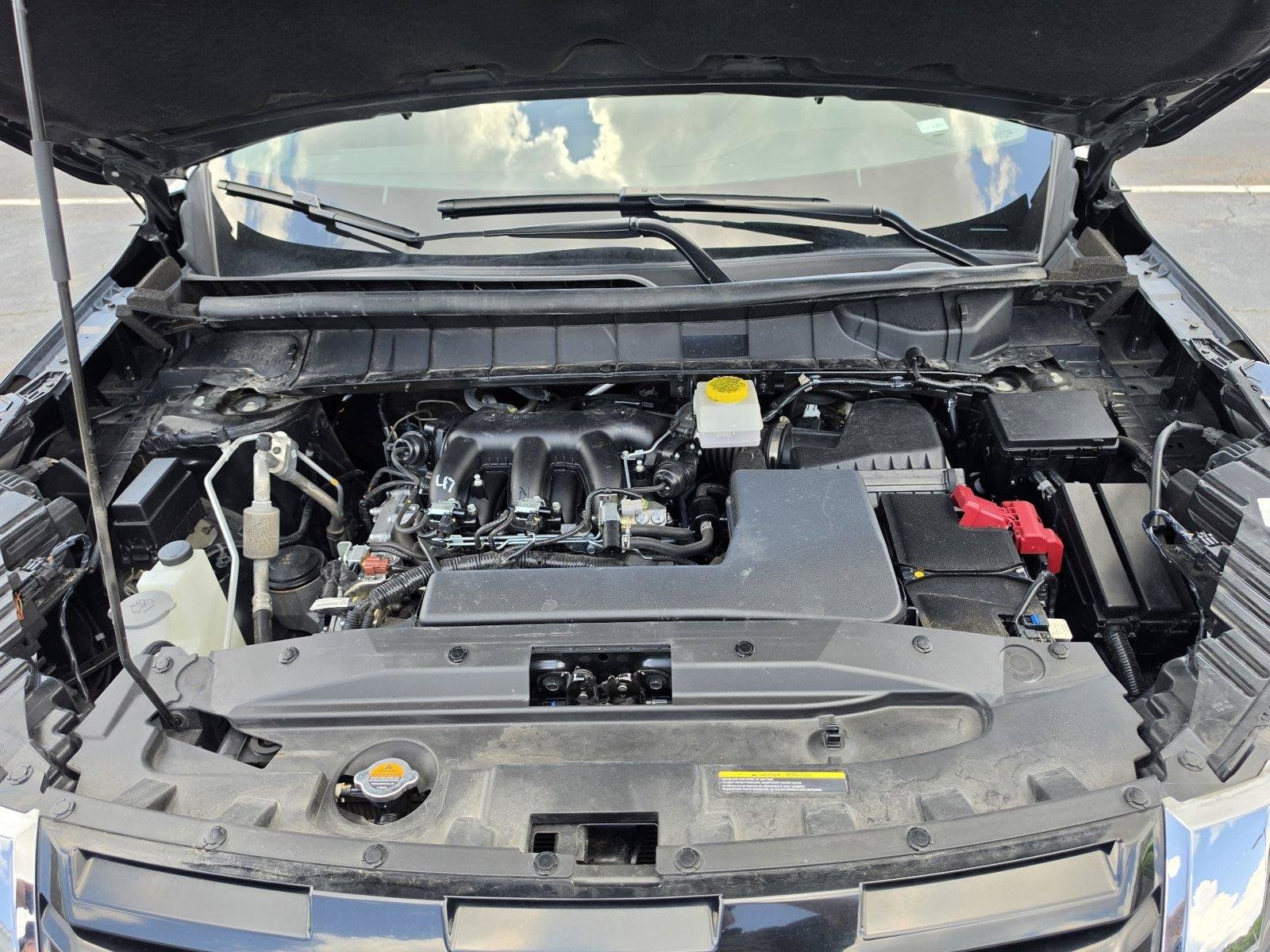 Used 2025 Nissan Pathfinder SV FWD image 30