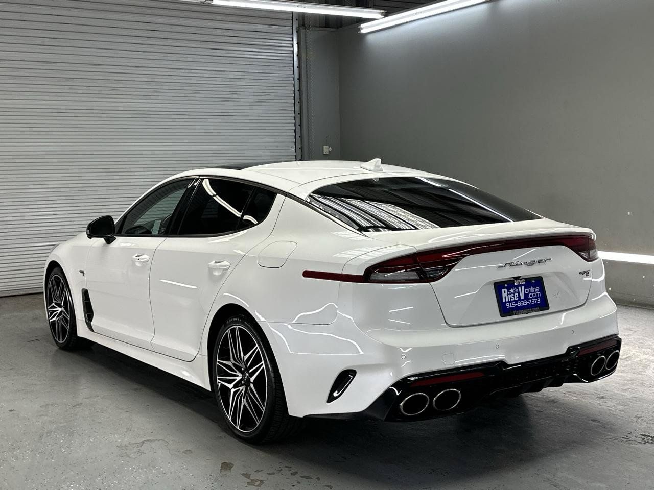 Used 2022 Kia Stinger GT2 RWD image 8
