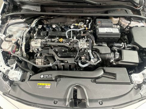 Used 2025 Toyota Corolla LE FWD image 31