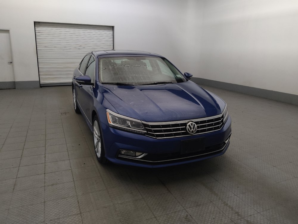 Used 2017 Volkswagen Passat 1.8T SE FWD image 14