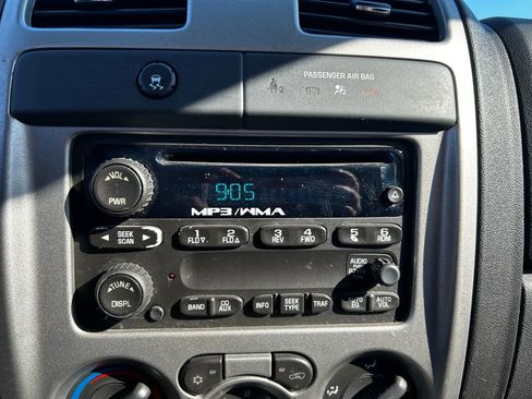 Used 2011 Chevrolet Colorado W/T w/ Power Convenience Package image 17