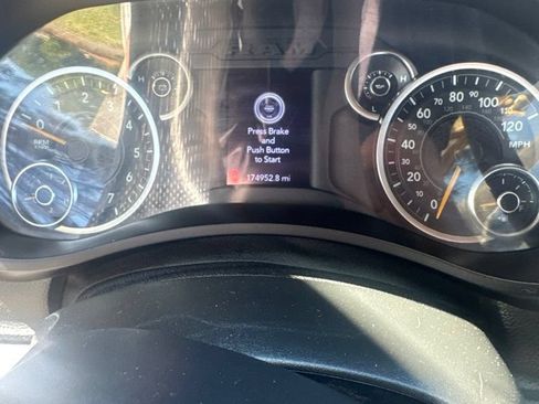 Used 2022 RAM 2500 Tradesman AWD/4WD image 7