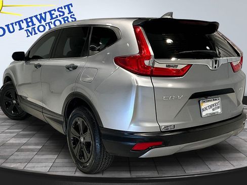 Used 2018 Honda CR-V LX image 5