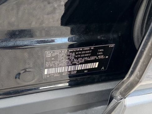 Used 2023 Toyota RAV4 LE FWD image 21