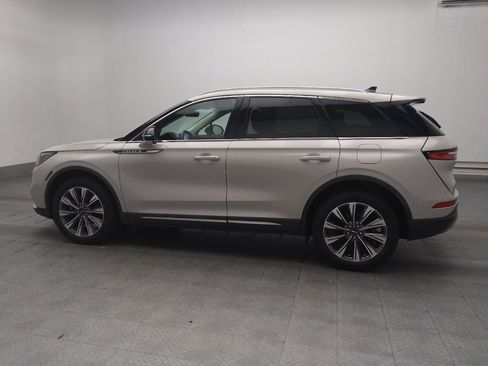 Used 2022 Lincoln Corsair Reserve w/ Elements Package FWD image 3