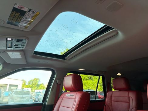 Used 2023 Toyota Sequoia TRD Pro AWD/4WD image 33