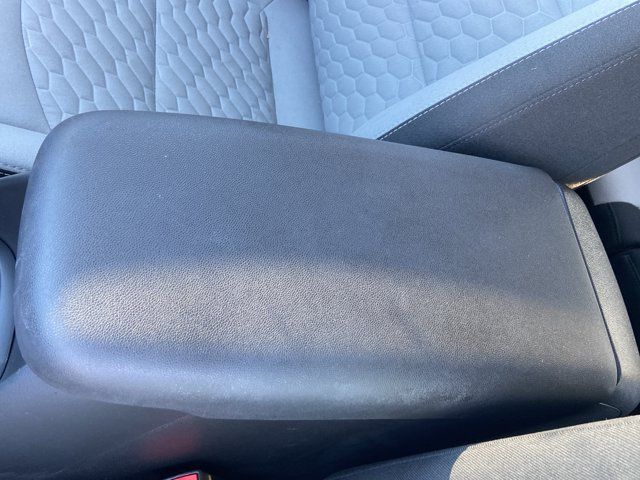 Used 2020 Chevrolet Equinox LS FWD image 41