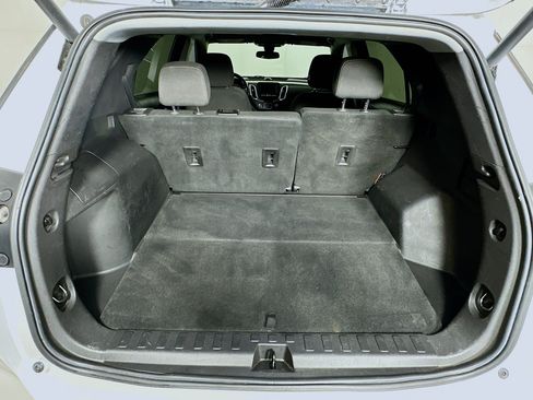 Used 2021 Chevrolet Equinox LT FWD image 27
