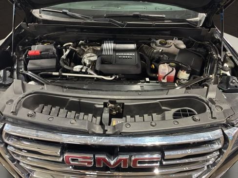 Used 2023 GMC Yukon SLT w/ SLT Luxury Package AWD/4WD image 37