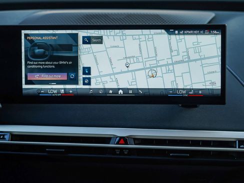 Used 2025 BMW iX xDrive50 image 13