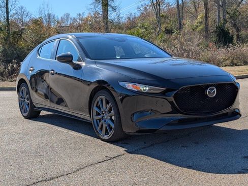 Used 2024 MAZDA MAZDA3 s image 3