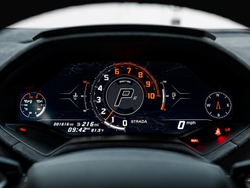 Used 2024 Lamborghini Huracan Sterrato AWD/4WD image 59