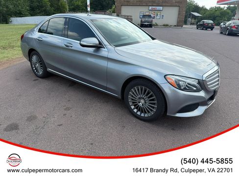 Used 2015 Mercedes-Benz C 300 4MATIC Sedan image 6