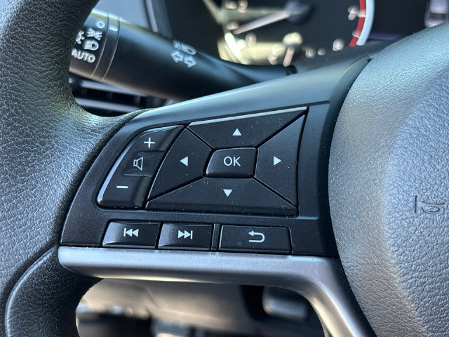 Used 2022 Nissan Altima 2.5 SV FWD image 29