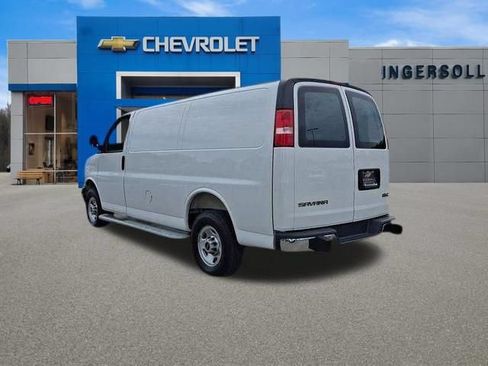 Used 2025 GMC Savana 2500 w/ Driver Convenience Package RWD image 32