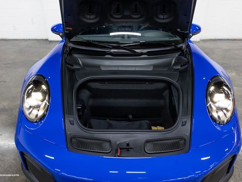 Used 2026 Porsche 911 GT3 RWD image 3
