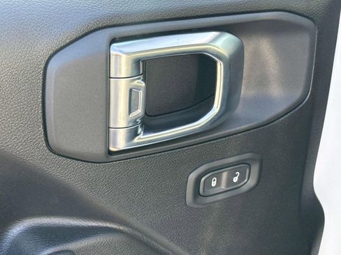 New 2026 Jeep Gladiator Sport image 21