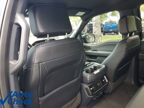 Used 2022 Ford F150 XLT w/ Equipment Group 302A High RWD image 11
