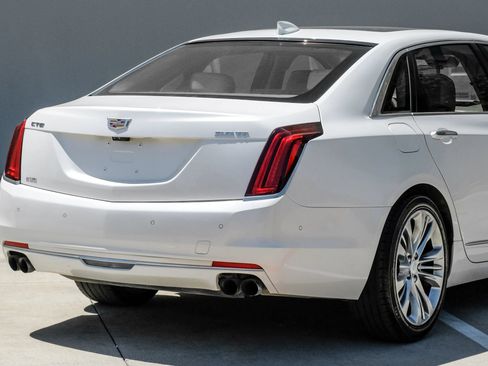 Used 2018 Cadillac CT6 Platinum AWD/4WD image 5