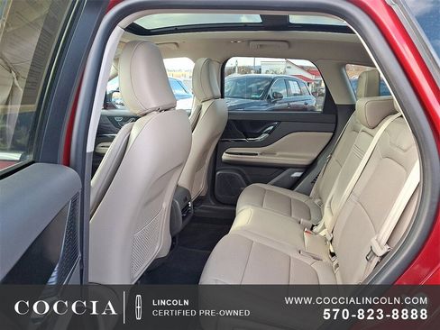 Certified 2022 Lincoln Corsair AWD w/ Premium Package image 10