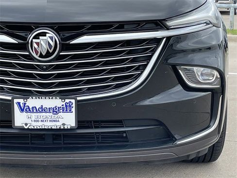 Used 2024 Buick Enclave Premium image 7