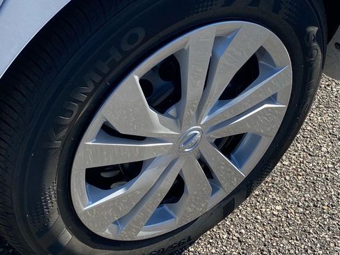 New 2025 Nissan Versa S w/ Trunk Package image 20