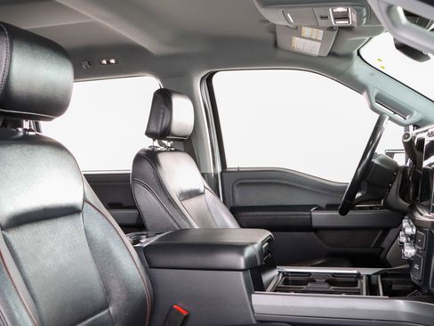 Used 2023 Ford F250 Lariat w/ Sport Appearance Package AWD/4WD image 27