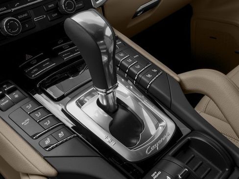 Used 2016 Porsche Cayenne Diesel AWD/4WD image 10